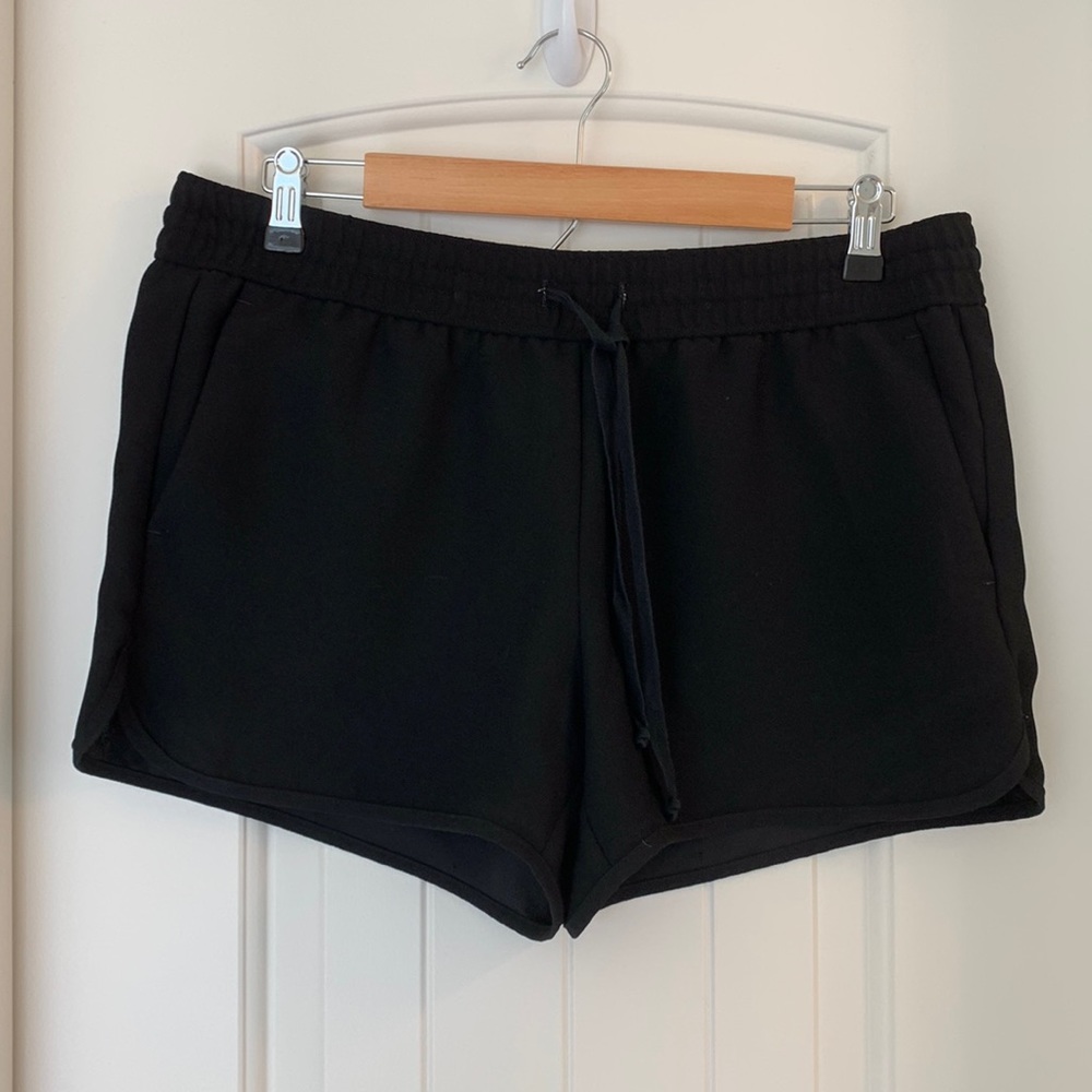Banana republic black shorts